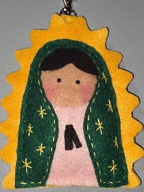 Virgencita Felt Keychain 🌹 Handmade Plush Ornament